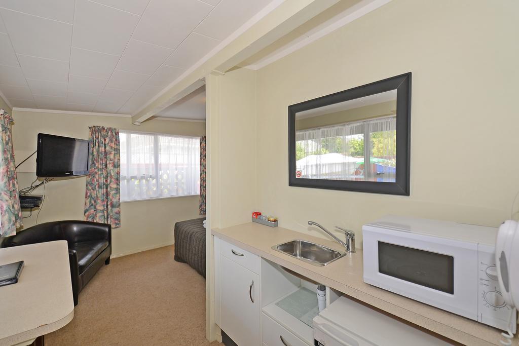 Trentham Motel Upper Hutt Zewnętrze zdjęcie