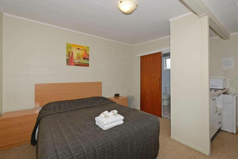 Trentham Motel Upper Hutt Zewnętrze zdjęcie